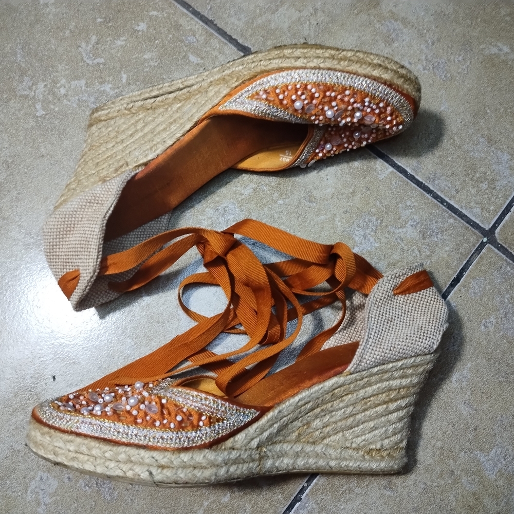 Montego Bay Club Leg Strap Beaded & Embroidered Pearl Wedges Espadrilles Size 8 - Picture 1 of 8